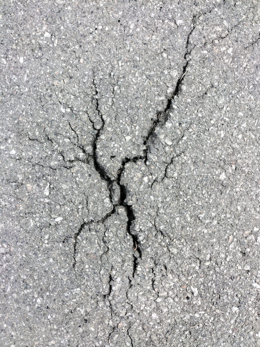 crack on driveway